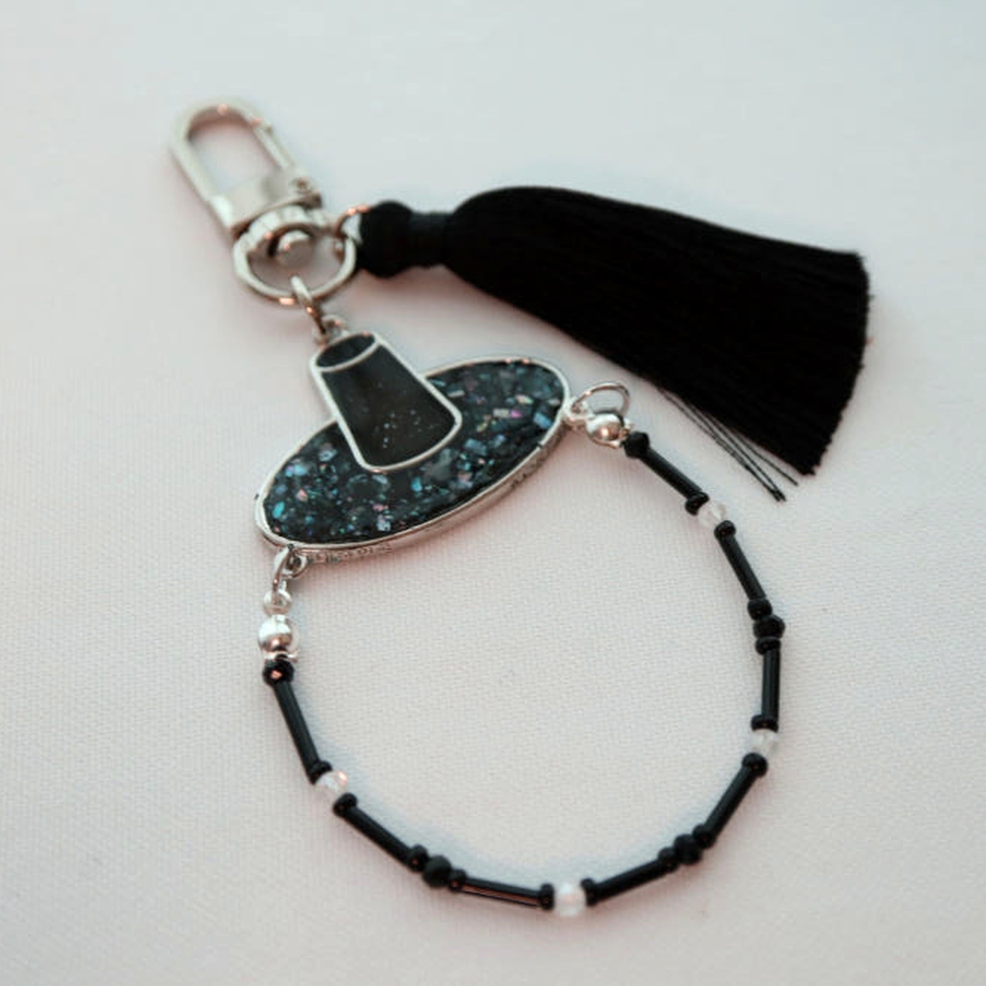 Sodamye Najeon Gat keyring with beaded loop and black tassel